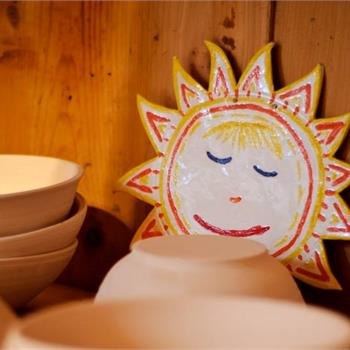 Termíny kurzů keramiky a drátkování 2026